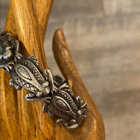 Vintage Southwestern Silver Tone Statement Bracelet Boho Western Fall Layering - Picture 3 of 6